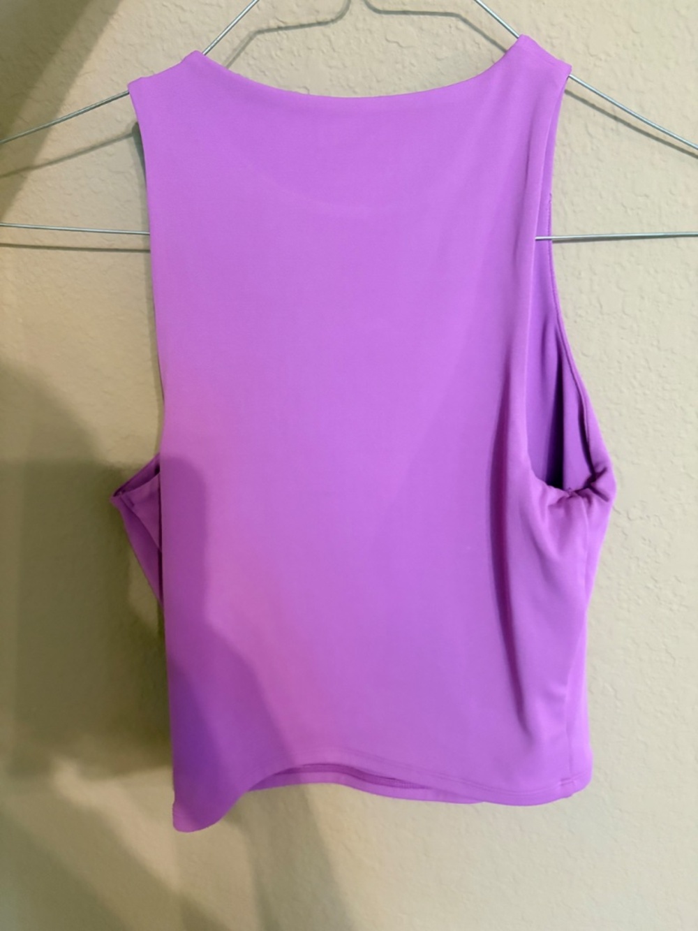 Express Body Contour Tank - Picture 2 of 2